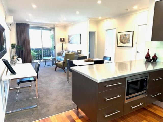Adelaide Dress Circle Apartments - Archer Street Exterior photo